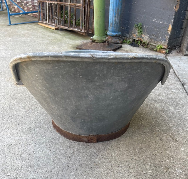 Rustic 1940s  Galvanized  Kids Bath Tub #7086