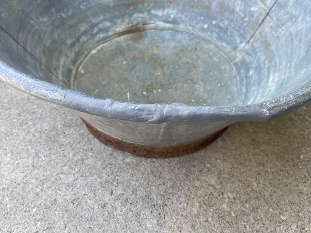 Rustic 1940s  Galvanized  Kids Bath Tub #7086
