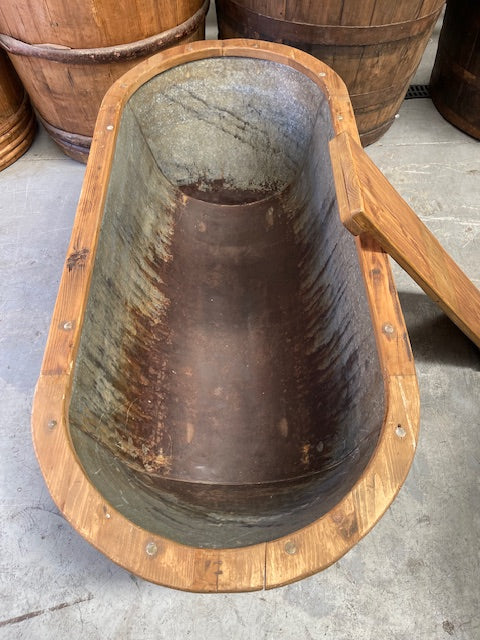 Vintage 1940s  Galvanized Bath Tub #7099