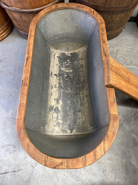 Vintage 1940s  Galvanized Bath Tub #7100