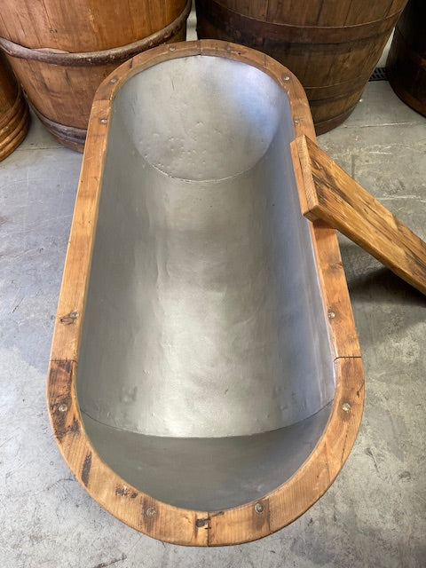 Vintage 1940s  Galvanized Bath Tub #7102