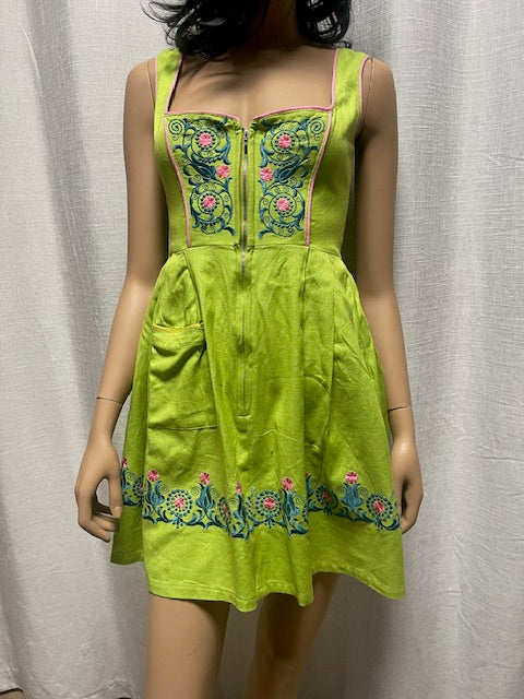 October Fest  Dirndl  Dress #W122  Includes  AUS POSTAGE