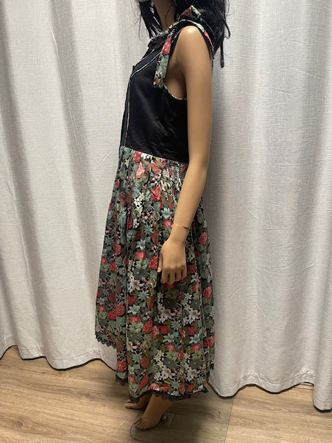 October Fest  Dirndl  Dress #W124  Includes  AUS POSTAGE