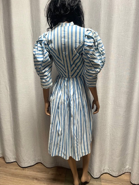 Silk October Fest  Dirndl  Dress #W125  Includes  AUS POSTAGE