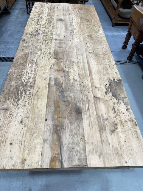 Wooden Top, Wind Up Cast Iron  Base Table  #7136