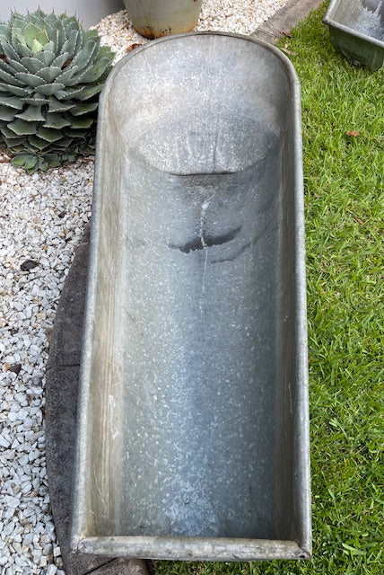Vintage 1940s  Galvanized Bath Tub #7151. *Byron - Call for info*