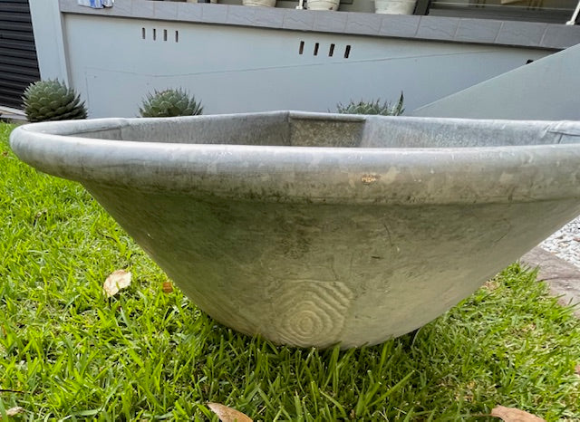 Vintage 1940s  Galvanized Bath Tub #7154  *Byron - Call for info*