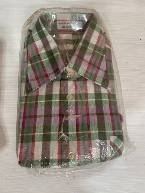 Mens Vintage Short Sleeve Shirt  #VS22. (Unopened)
