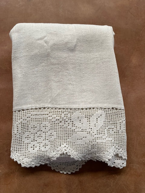 1940s  Linen/Hemp Sheet    #7226 .  (Read Information About This Item)