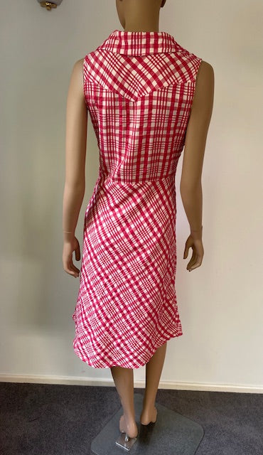 1970s  Dress #B114