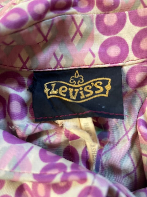 Vintage 1970s Ladies Shirt  #B115 NQR