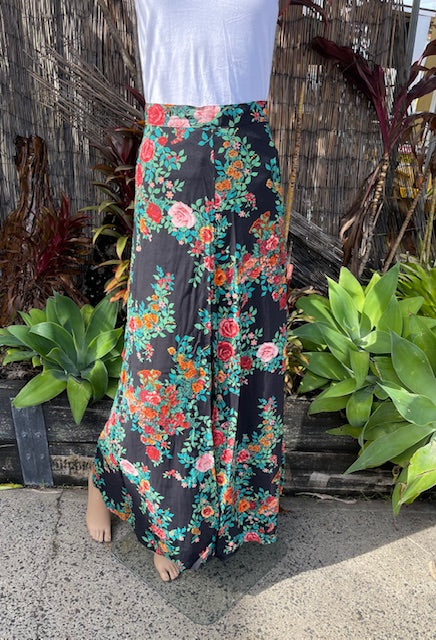 1970s Maxi Skirt  #B147