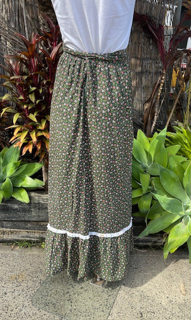 1970s Maxi Skirt  #B152