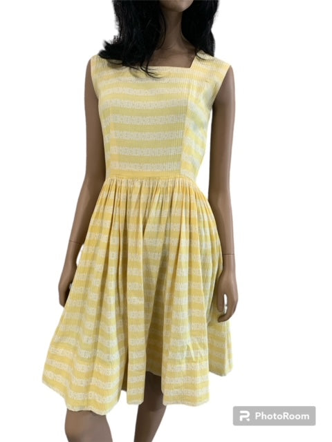 1950s Vintage Cotton Dress #R14  Includes   AUS POSTAGE