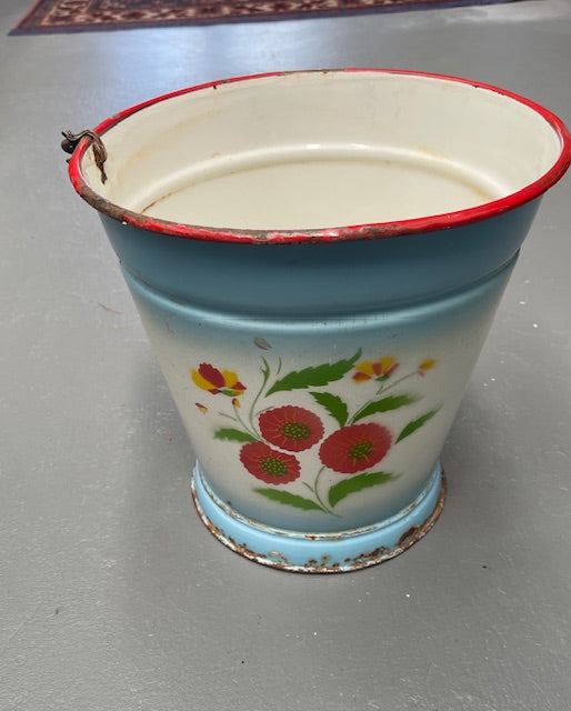Vintage Hungarian Painted   Enamel Water Bucket  #6214  Byron