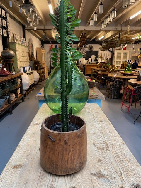 Vintage  Wooden  Bowl /  Planter #6022  Byron