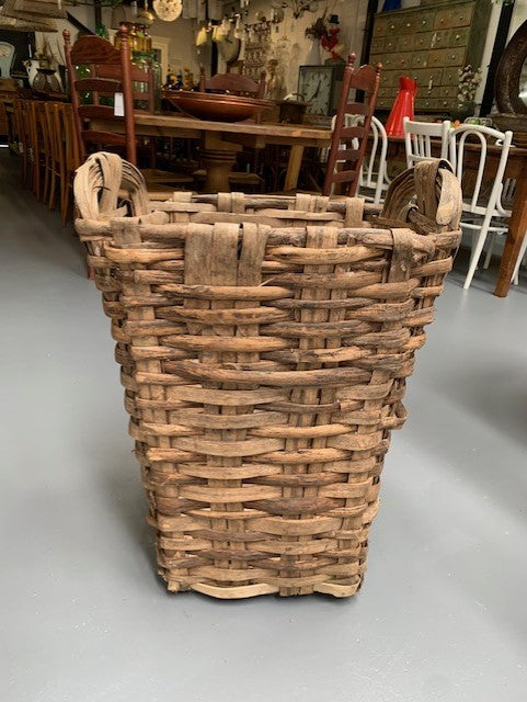 Rustic  French Woven Cleft Oak Grape Harvesting Basket  #5588  Byron