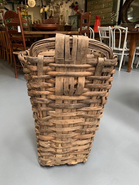 Rustic  French Woven Cleft Oak Grape Harvesting Basket  #5588  Byron