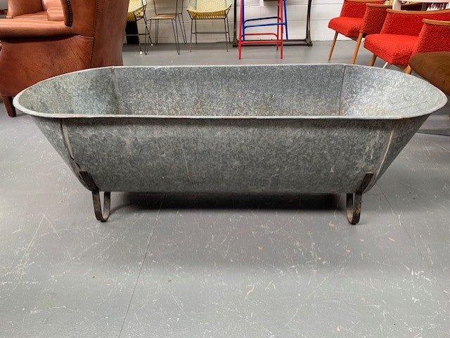 1940s   European Galvanised Bathtub #5841 Byron