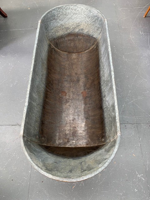 1940s   European Galvanised Bathtub #5841 Byron