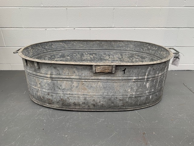 Vintage  European Galvanized Laundry  Tub #5553 Byron