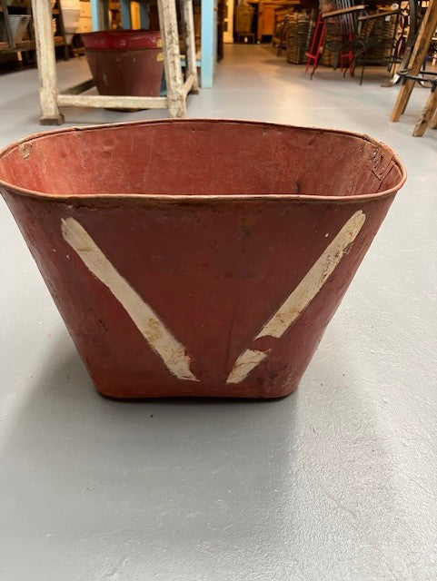 Rustic Metal Bucket    #6019  Byron