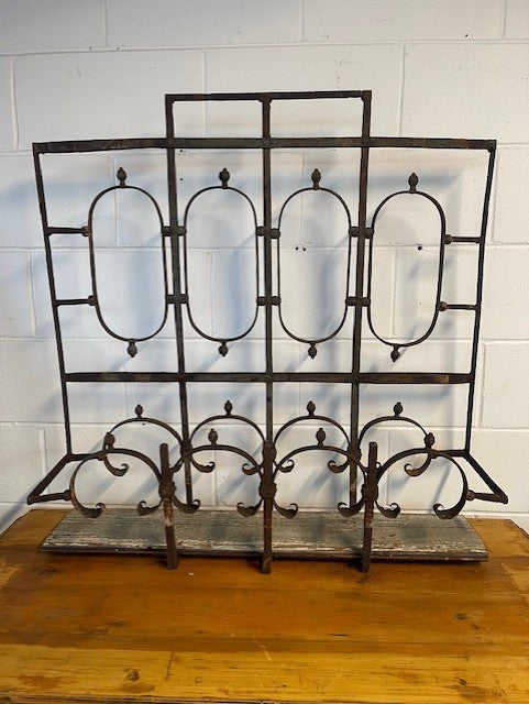 Vintage Wrought Iron Wall / Balcony Planter #6426 Byron