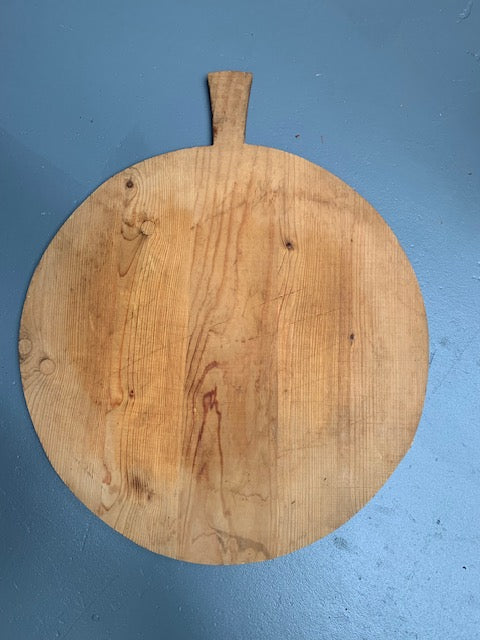 Vintage French Round  Bread Board #5581  Byron