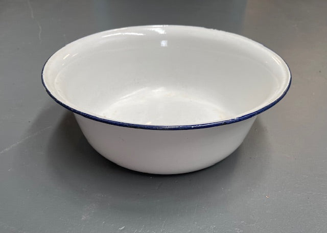 Vintage Enamel Wash Bowl  #5988  Byron