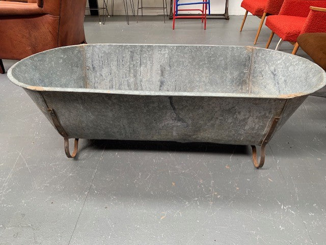 1940s   European Galvanised Bathtub #5843 Byron (Copy)