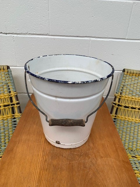 Vintage Hungarian  Enamel Water Bucket  #5300 Byron