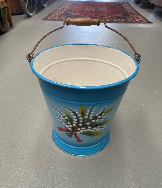 Vintage Hungarian Painted   Enamel Water Bucket  #6213  Byron