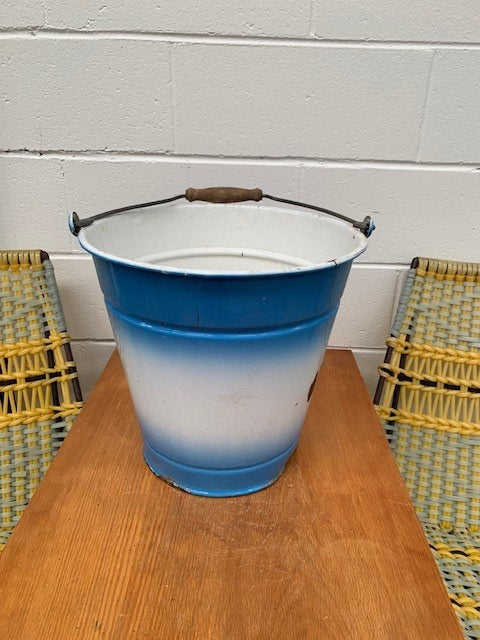 Vintage Hungarian  Enamel Water Bucket  #5302 Byron