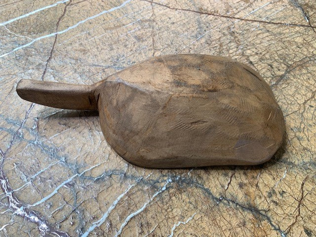 Vintage Handcarved  Wooden  Grain Scoop  #56450 Byron