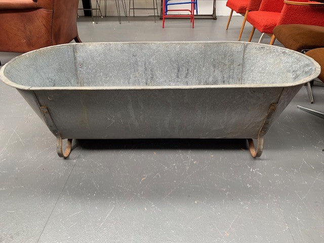 1940s   European Galvanised Bathtub #5842 Byron