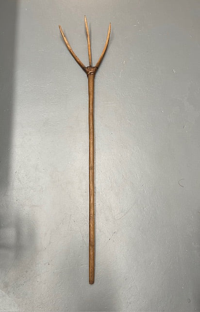 Vintage  European Wooden Hay Fork # 6530  Byron