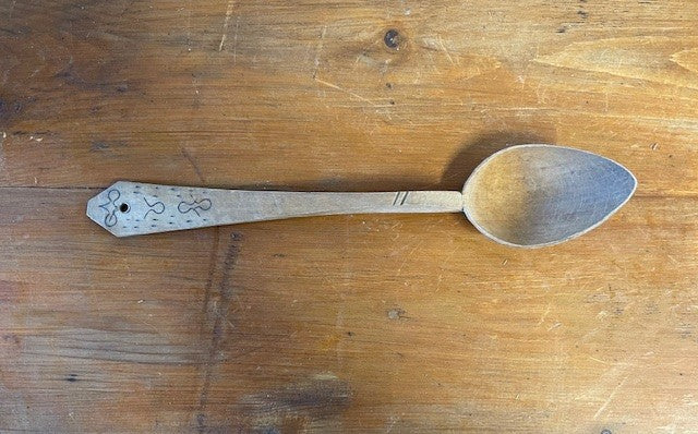 Vintage  European Handcarved  Wooden Spoon #6487  Byron