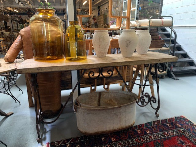 Vintage Console  Table #5674 Byron