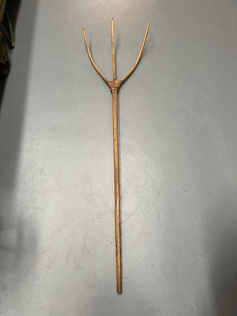 Vintage  European Wooden Hay Fork # 6529  Byron