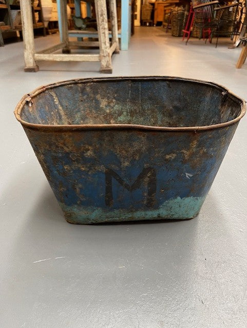 Rustic Metal Bucket    #6017  Byron
