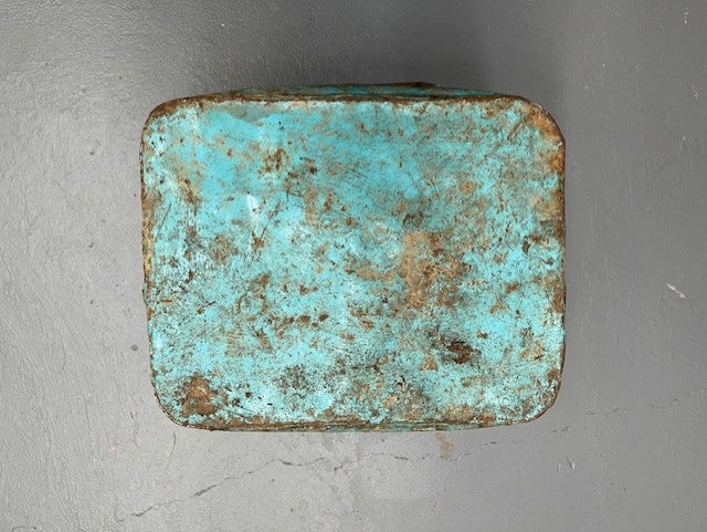 Rustic Metal Bucket    #6017  Byron
