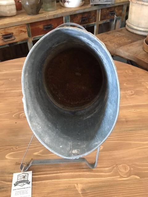 Vintage  Galvanized Ash Bucket #B120 Byron