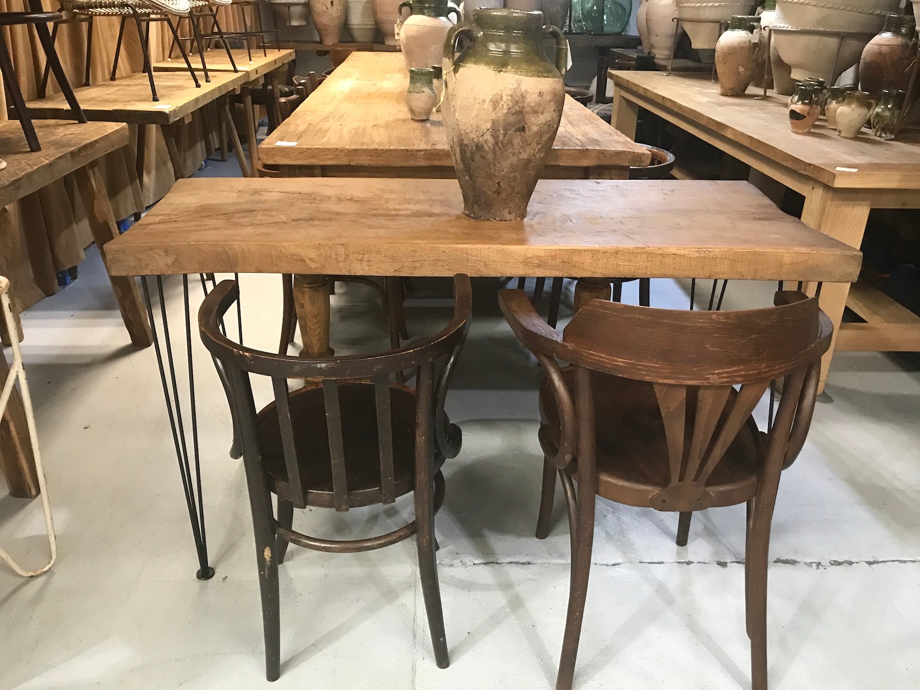 Vintage industrial European wooden hallway table console #2209 med hair pin legs