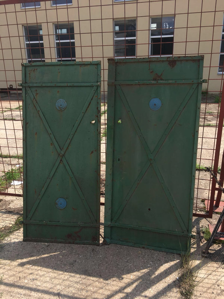 Vintage industrial iron factory door #2313 BYRON WAREHOUSE
