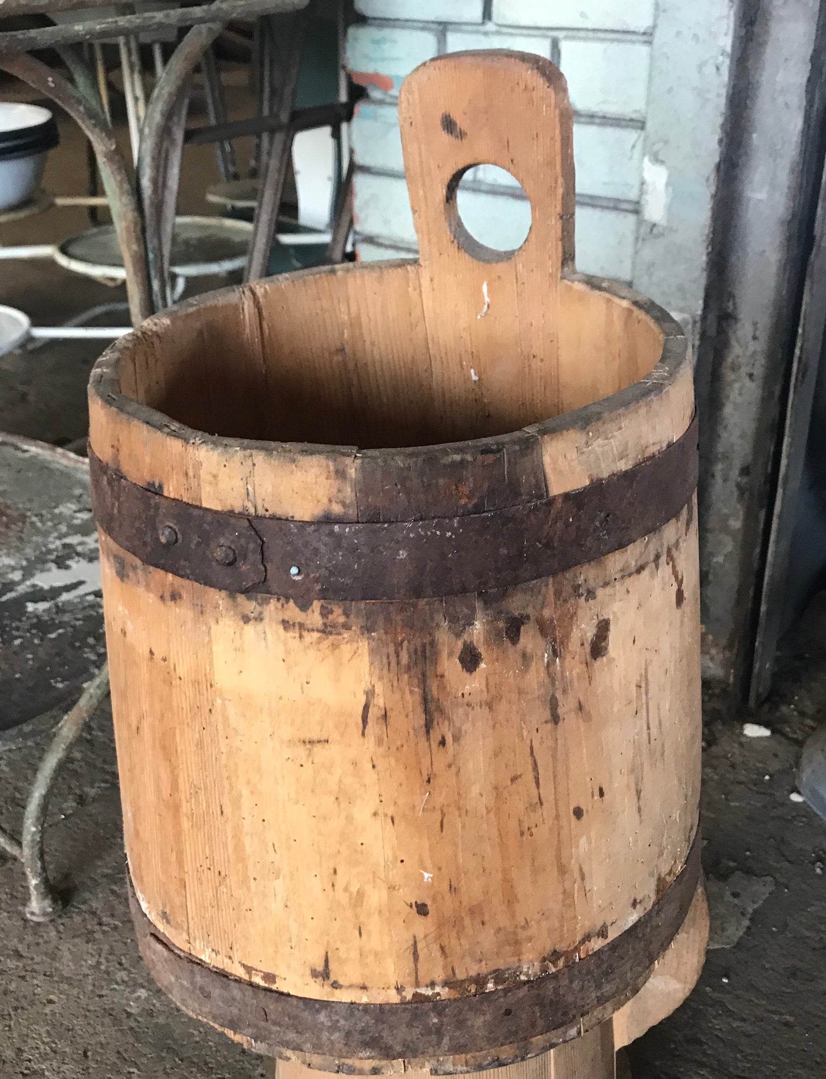 Vintage  European wooden bucket one handle #2729  Byron