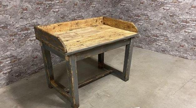 Vintage European Farmhouse  Bakers Table  #3702 Byron