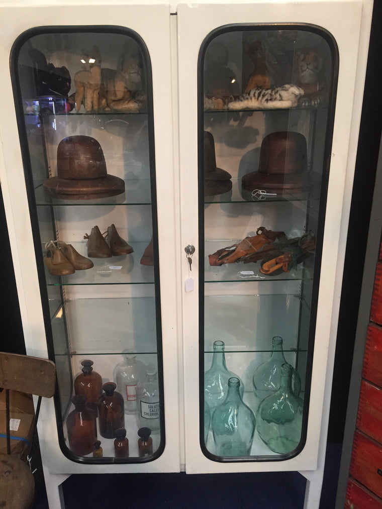 Vintage industrial French 1940s enamel medicine cabinets #1571