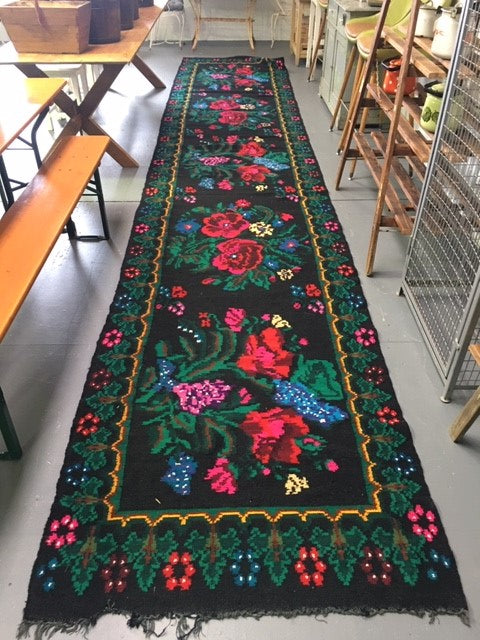 Vintage European Gypsy Carpet  #B3273 Byron Warehouse