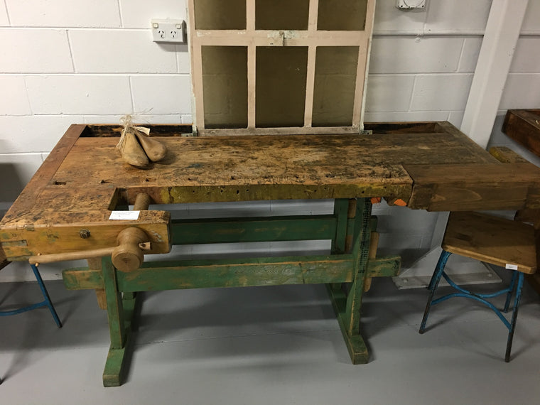 Vintage industrial European carpenters workbench 1920s #2092 B3 byron