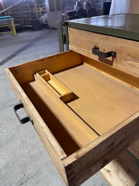 Vintage European Workbench  #3744 Nr20